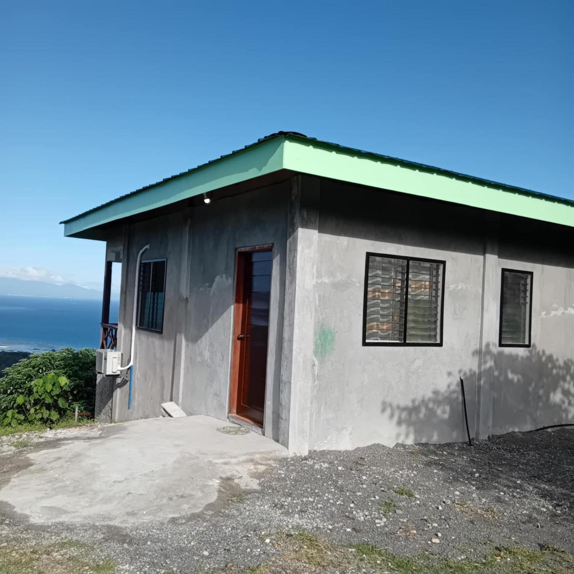 Thornton'S Sea View Cafe & Guesthouse Siquijor Exterior photo