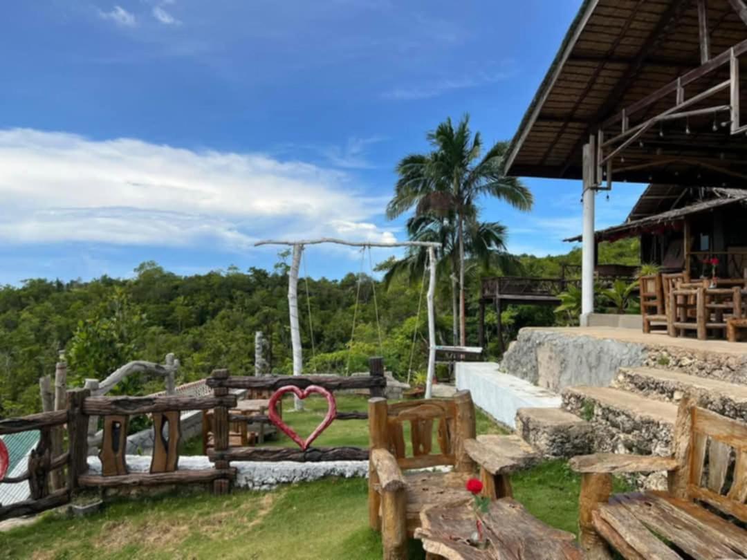 Thornton'S Sea View Cafe & Guesthouse Siquijor Exterior photo