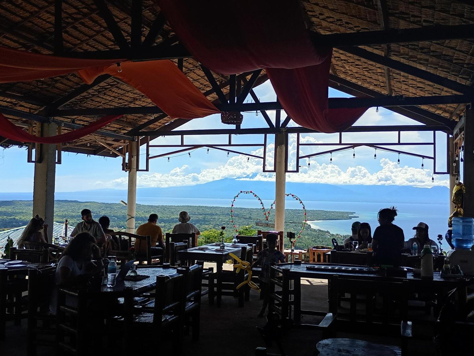 Thornton'S Sea View Cafe & Guesthouse Siquijor Room photo